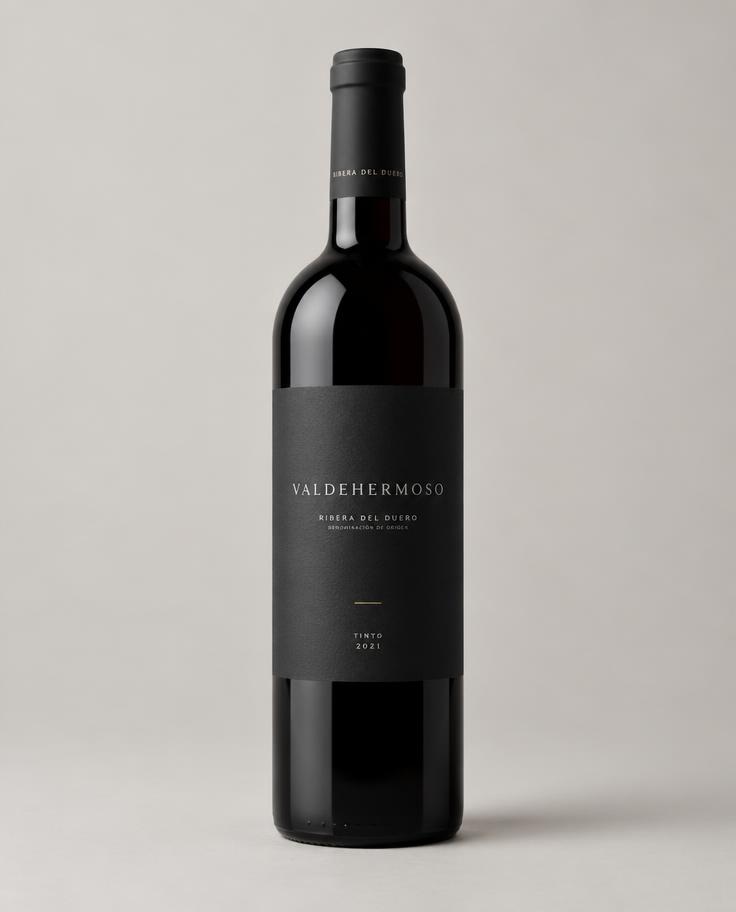 A bottle of our exquisite Pesquera Reserva